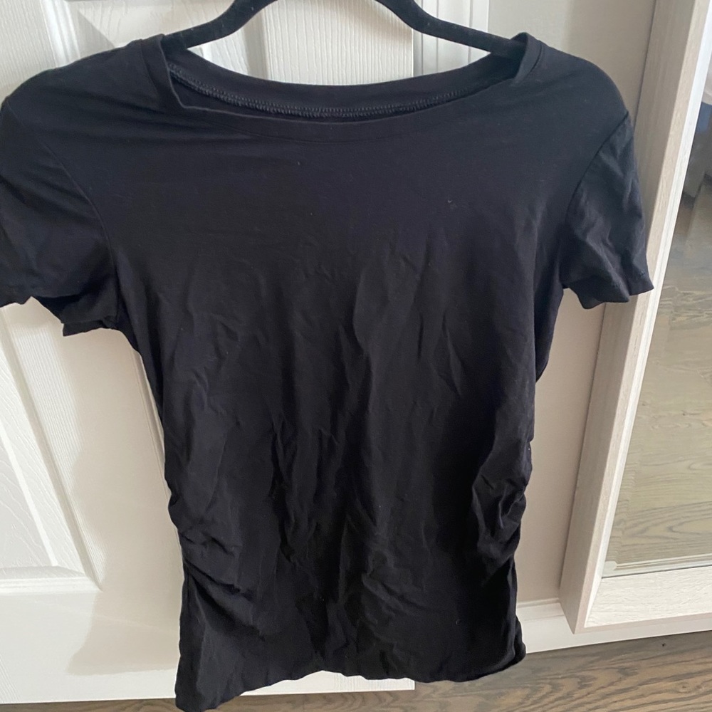 Gap maternity T-shirt